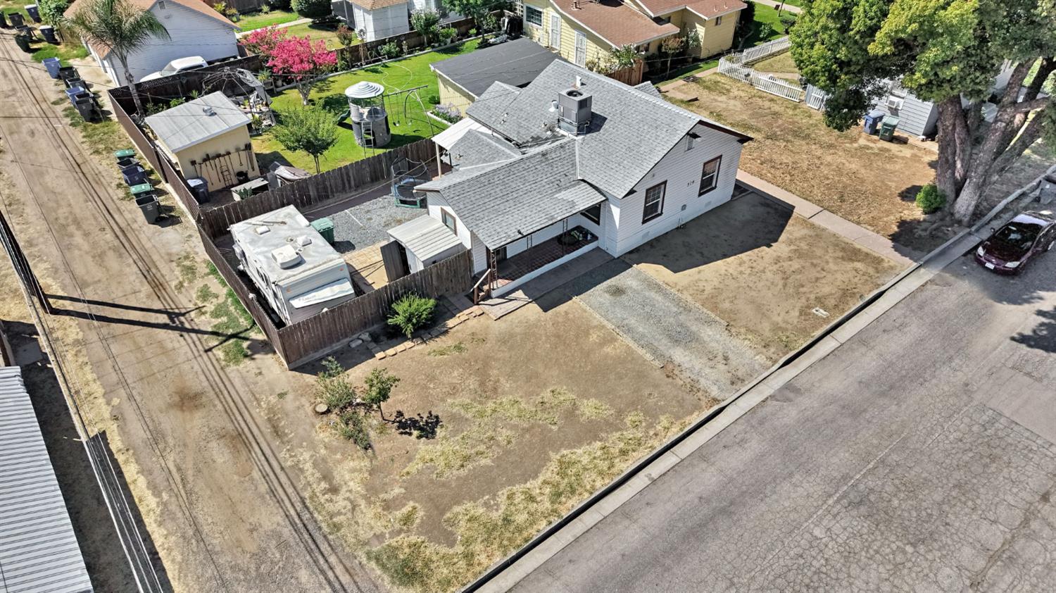 Property photo 33