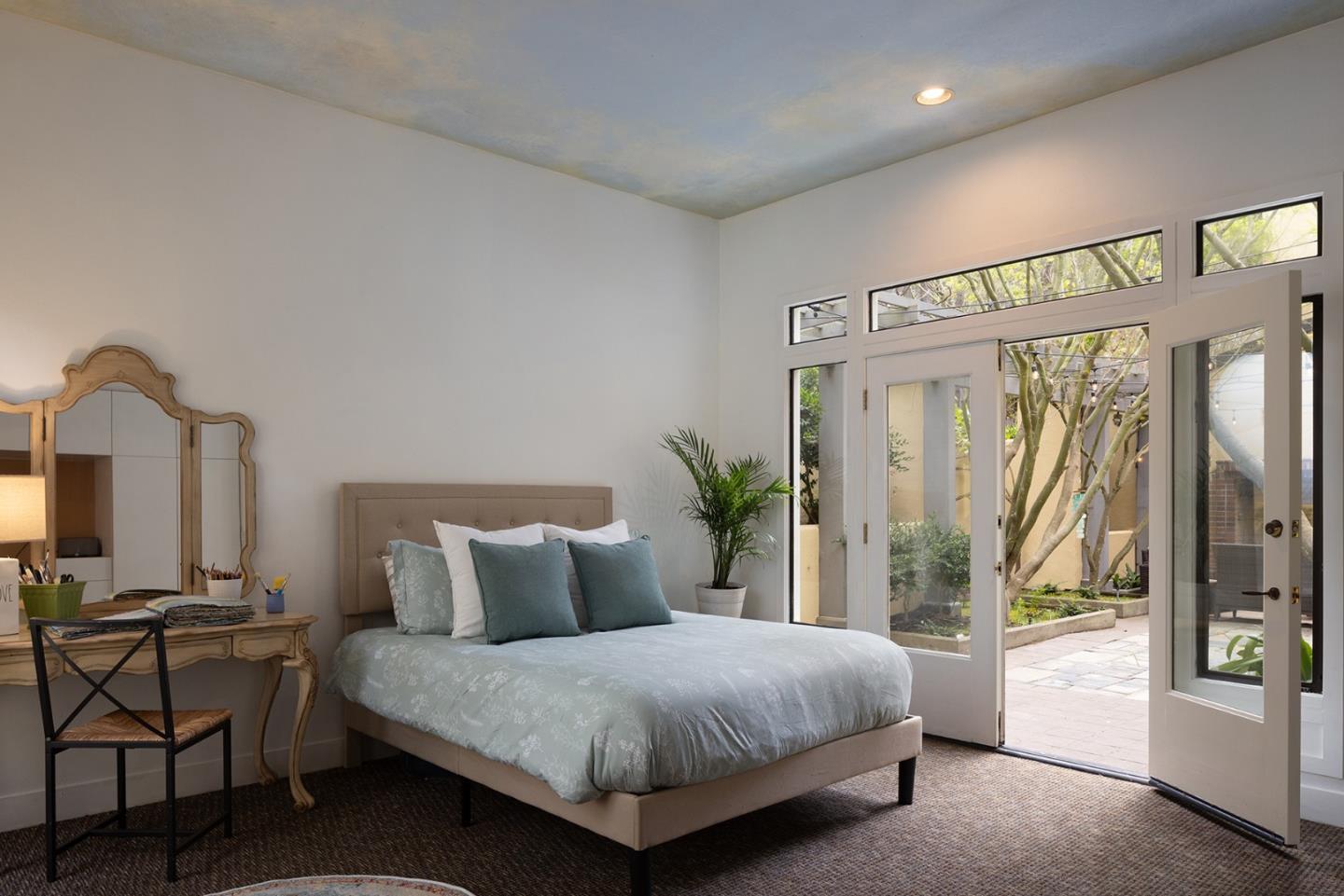 Property photo 32