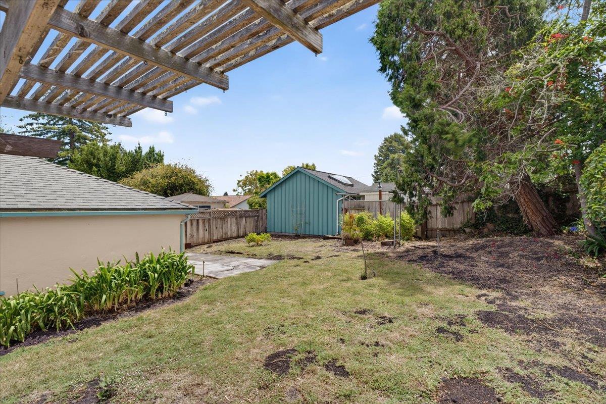 Property photo 32