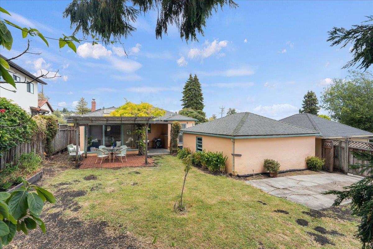 Property photo 34