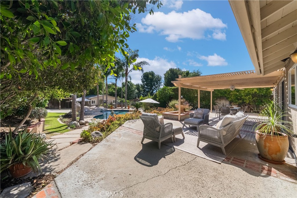 Property photo 35
