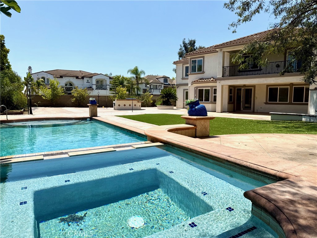 Property photo 38