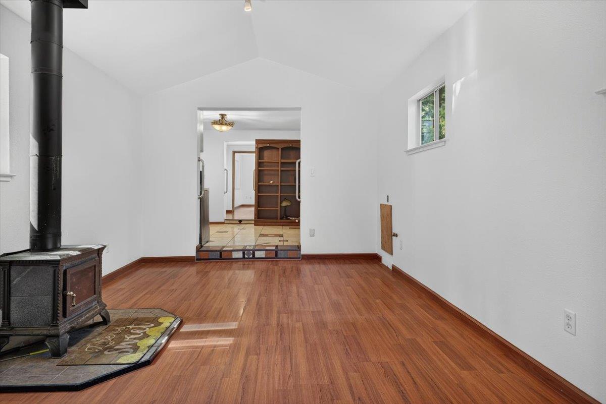 Property photo 36