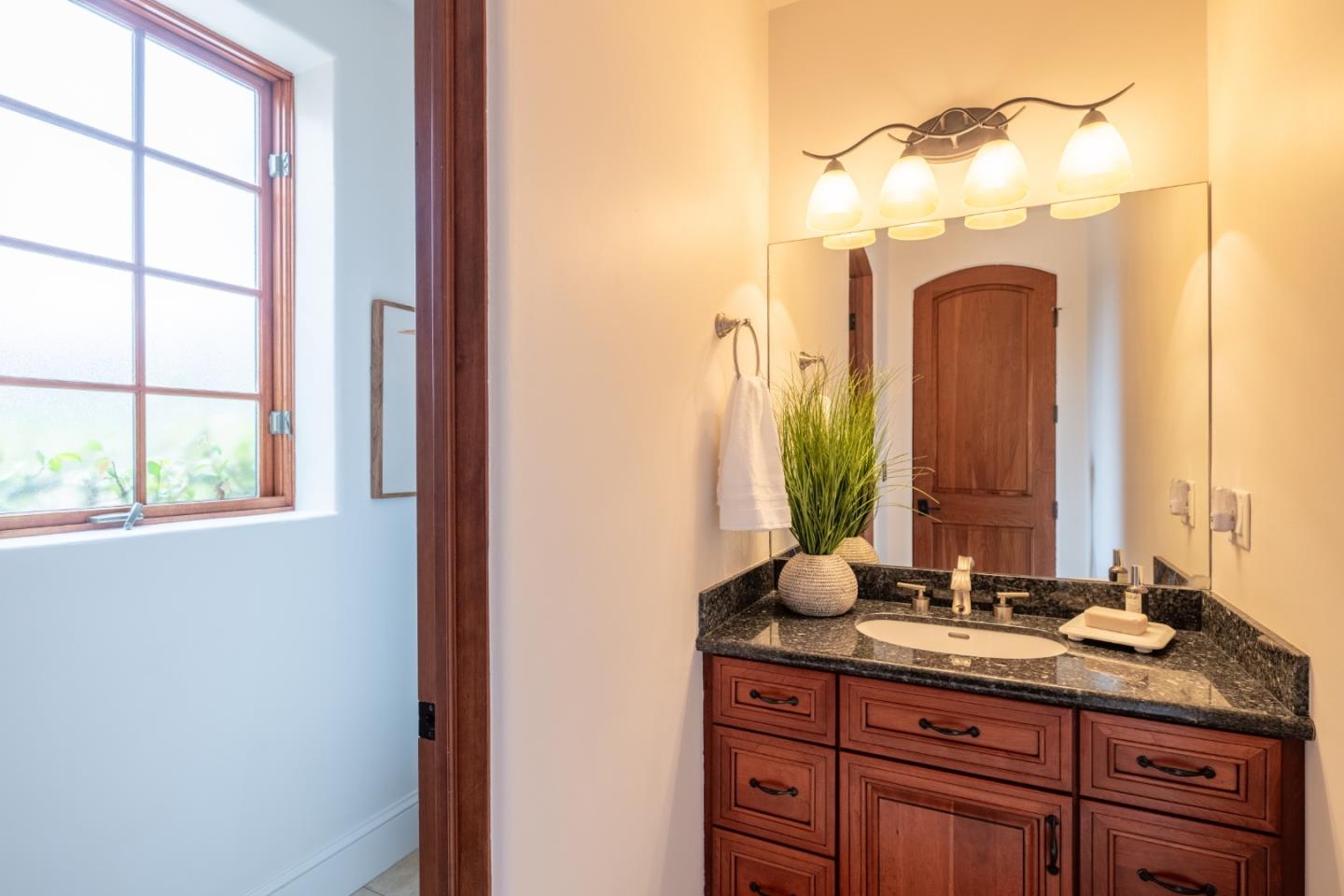 Property photo 40