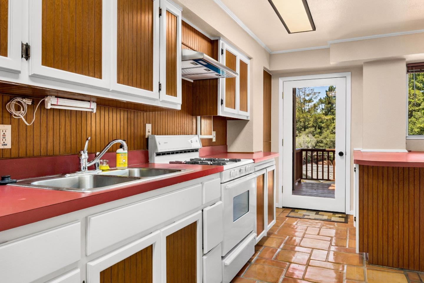Property photo 34