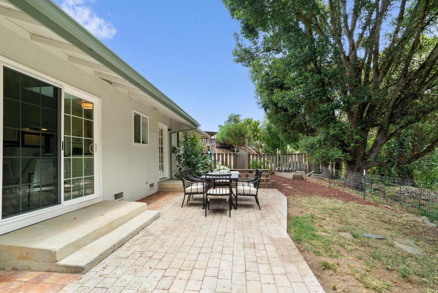 Property photo 40