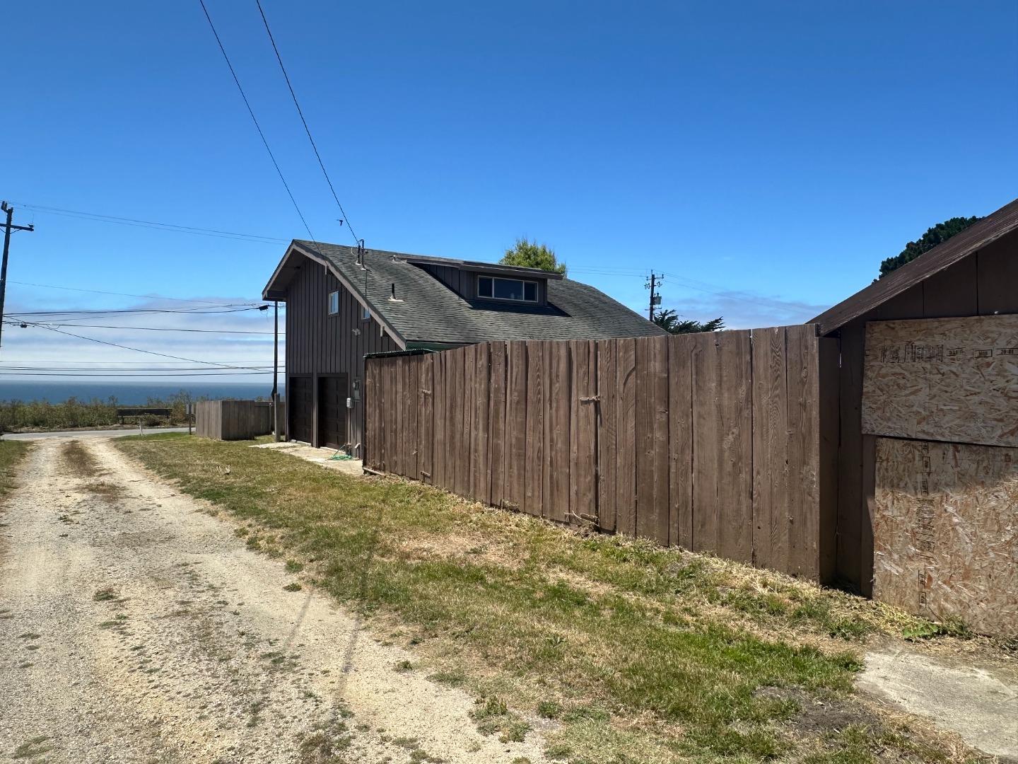 Property photo 35