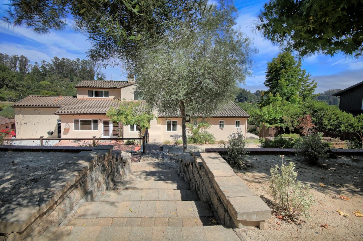Property photo 33