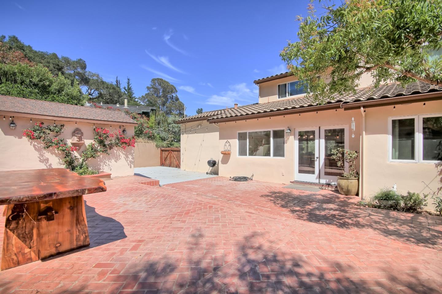 Property photo 40