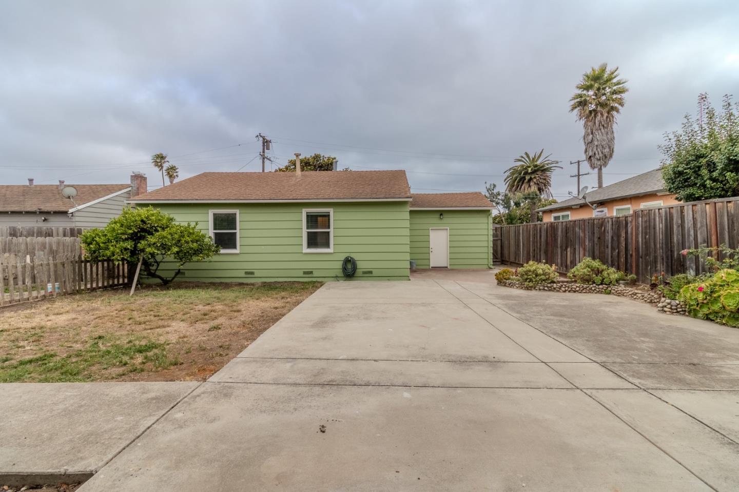 Property photo 35