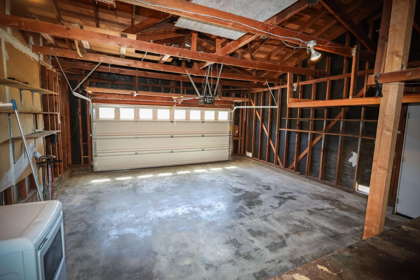 Property photo 35