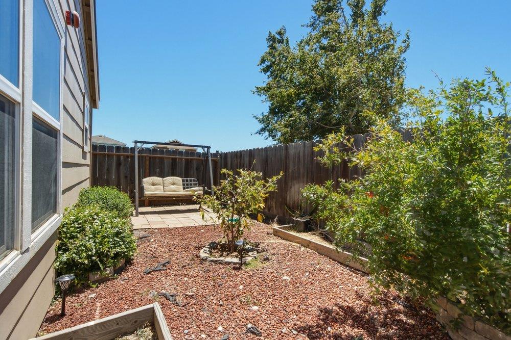 Property photo 40