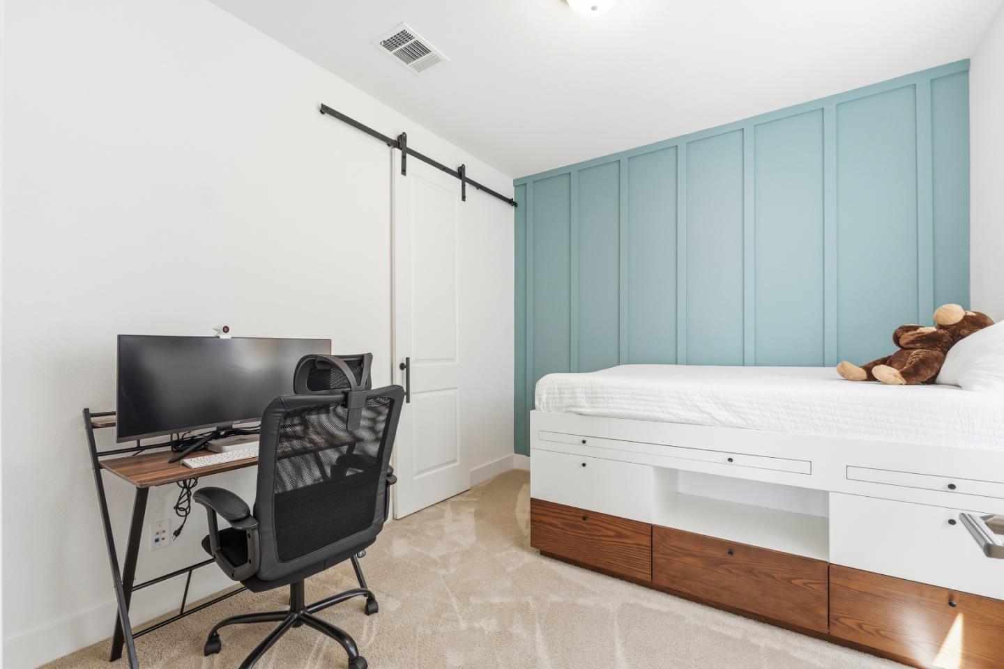 Property photo 36