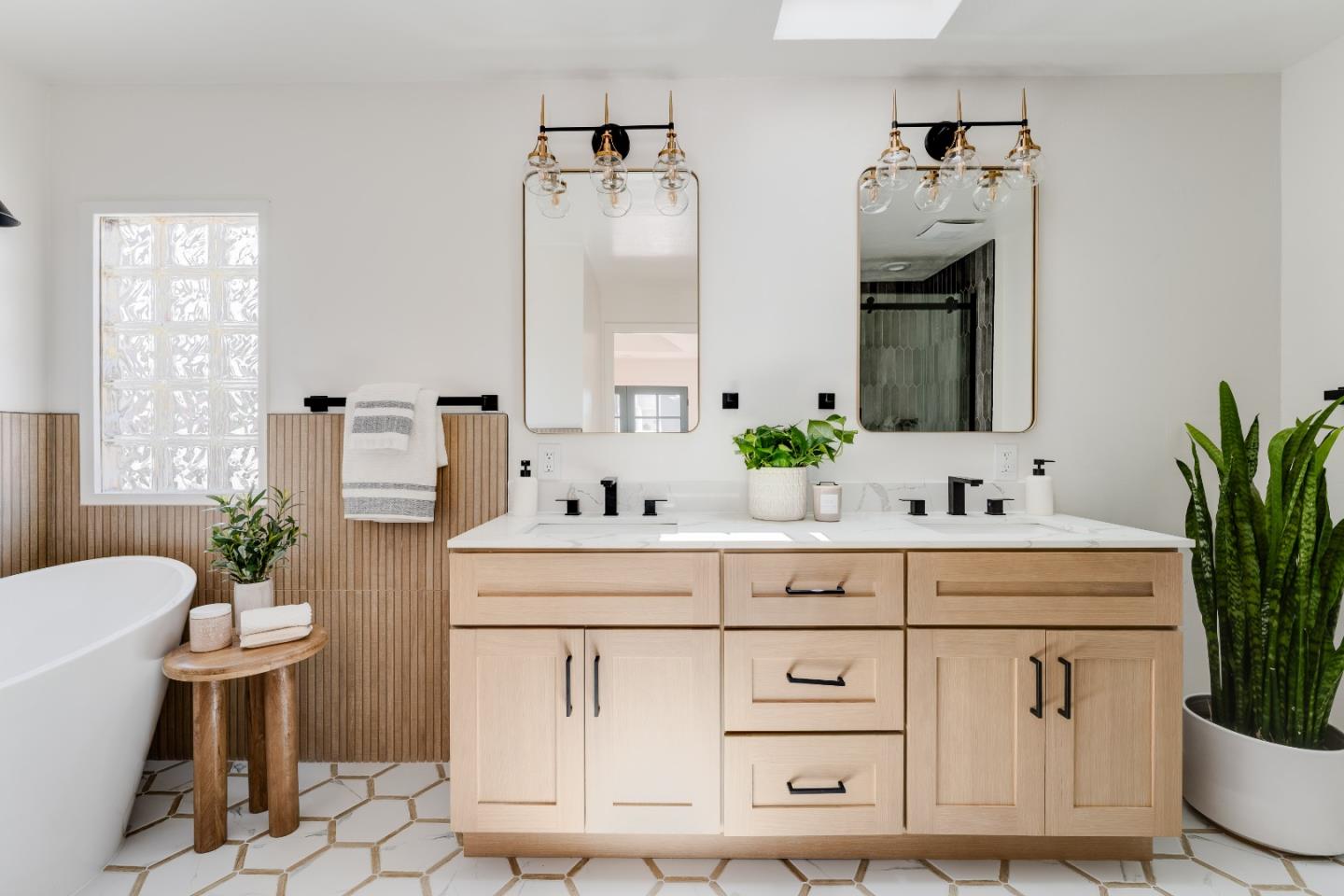 Property photo 47