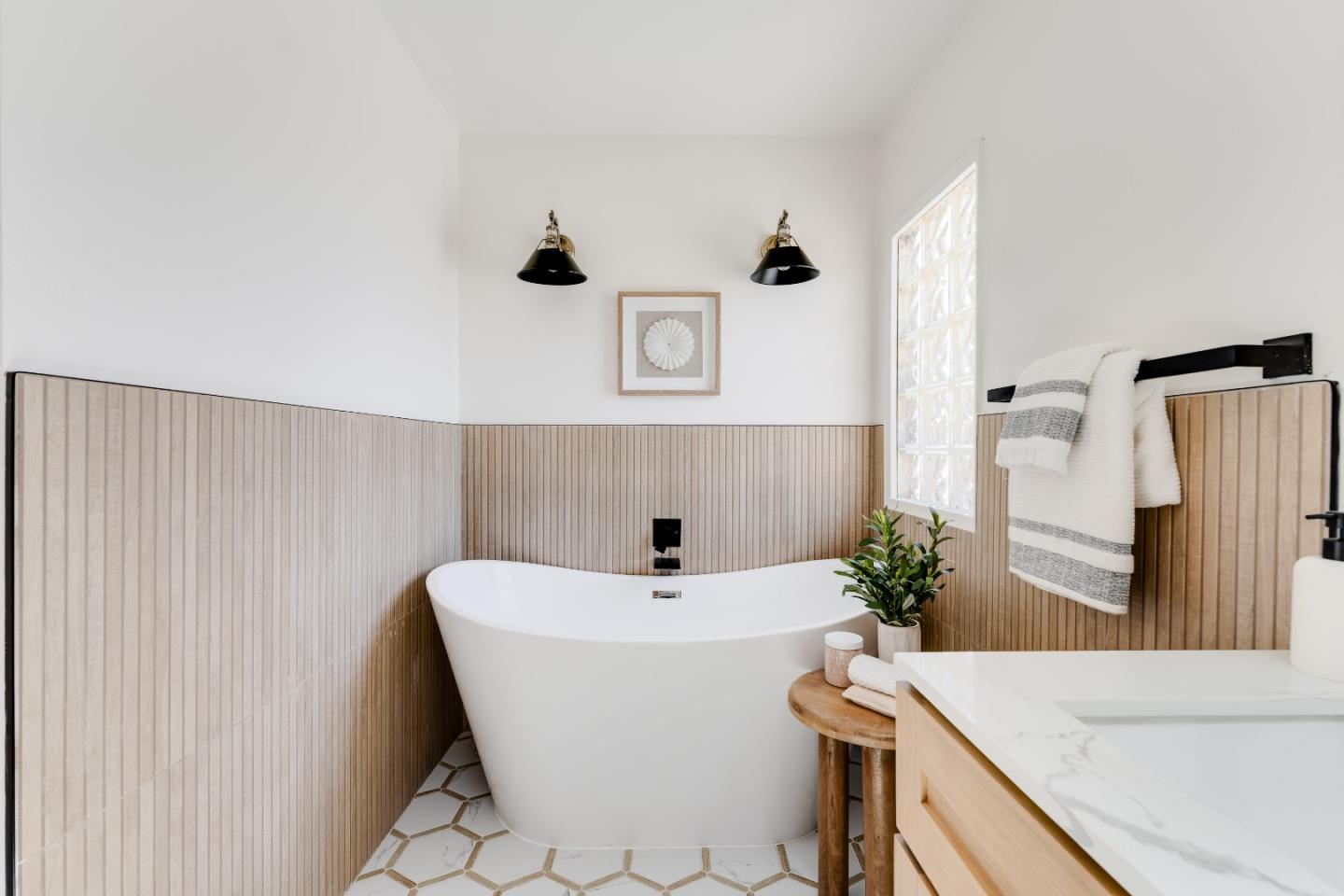 Property photo 50