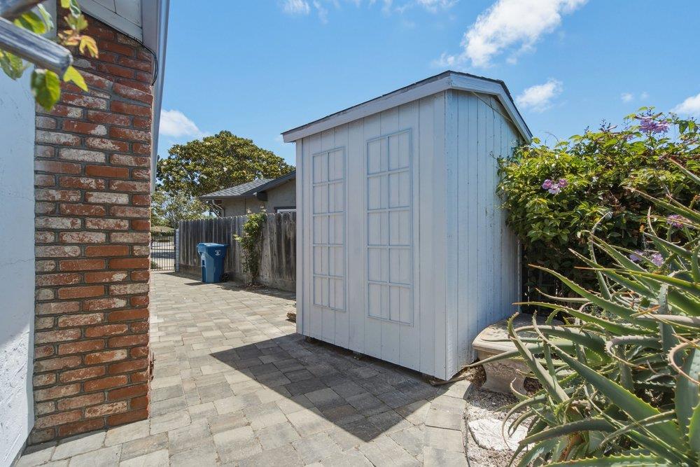 Property photo 35