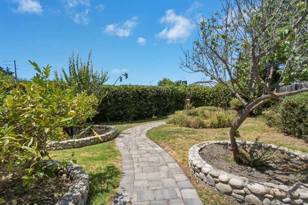 Property photo 43