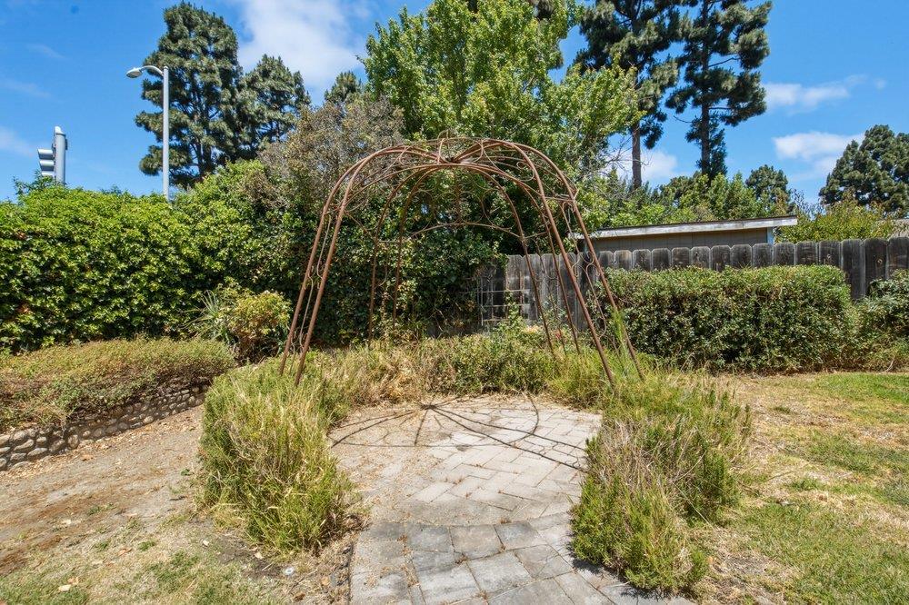 Property photo 45