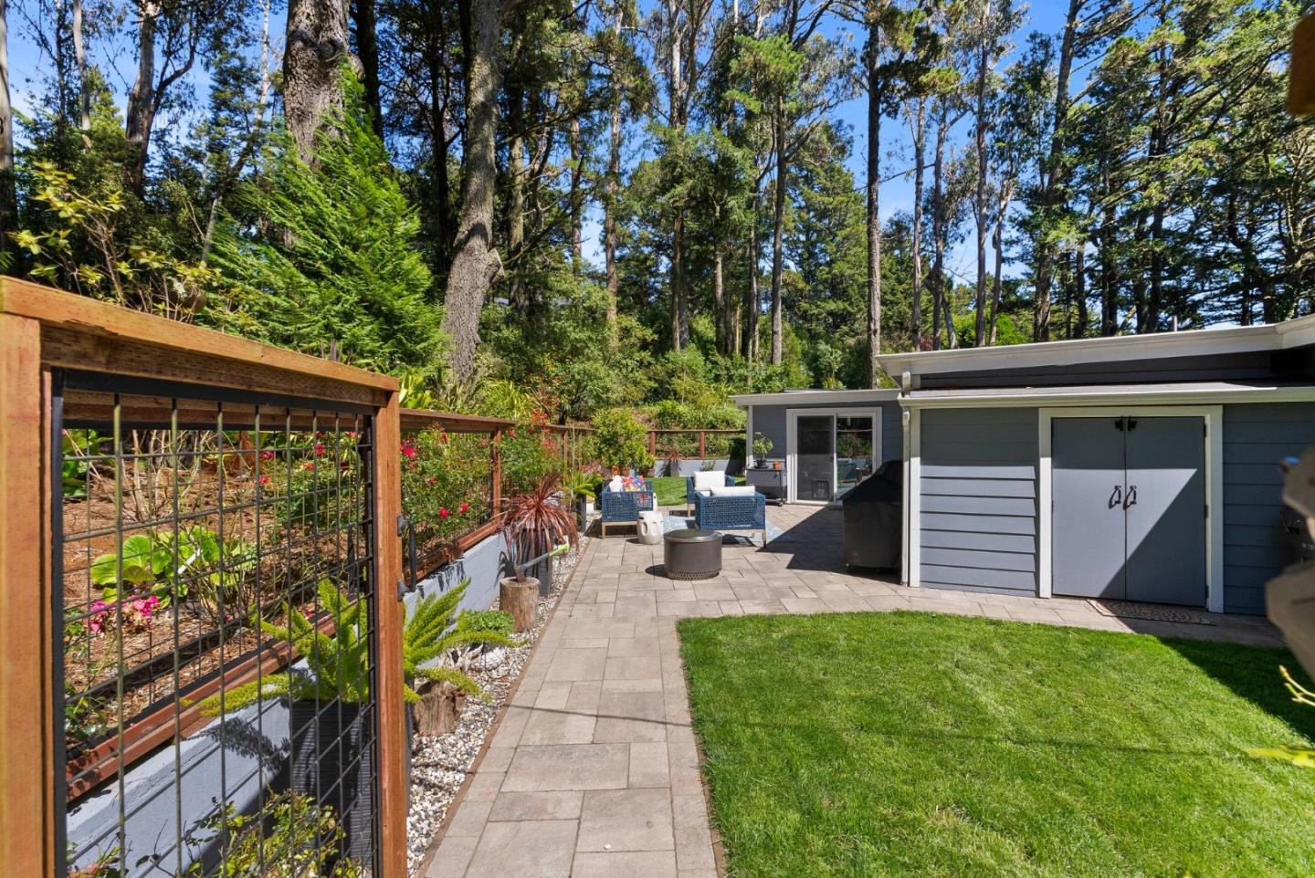 Property photo 24