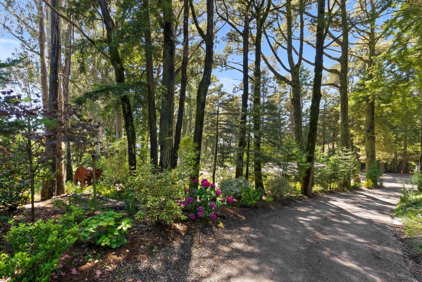 Property photo 33
