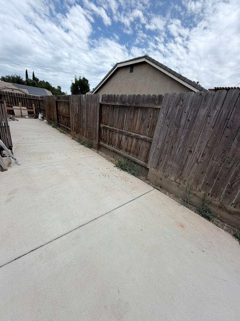 Property photo 32