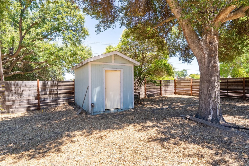 Property photo 40
