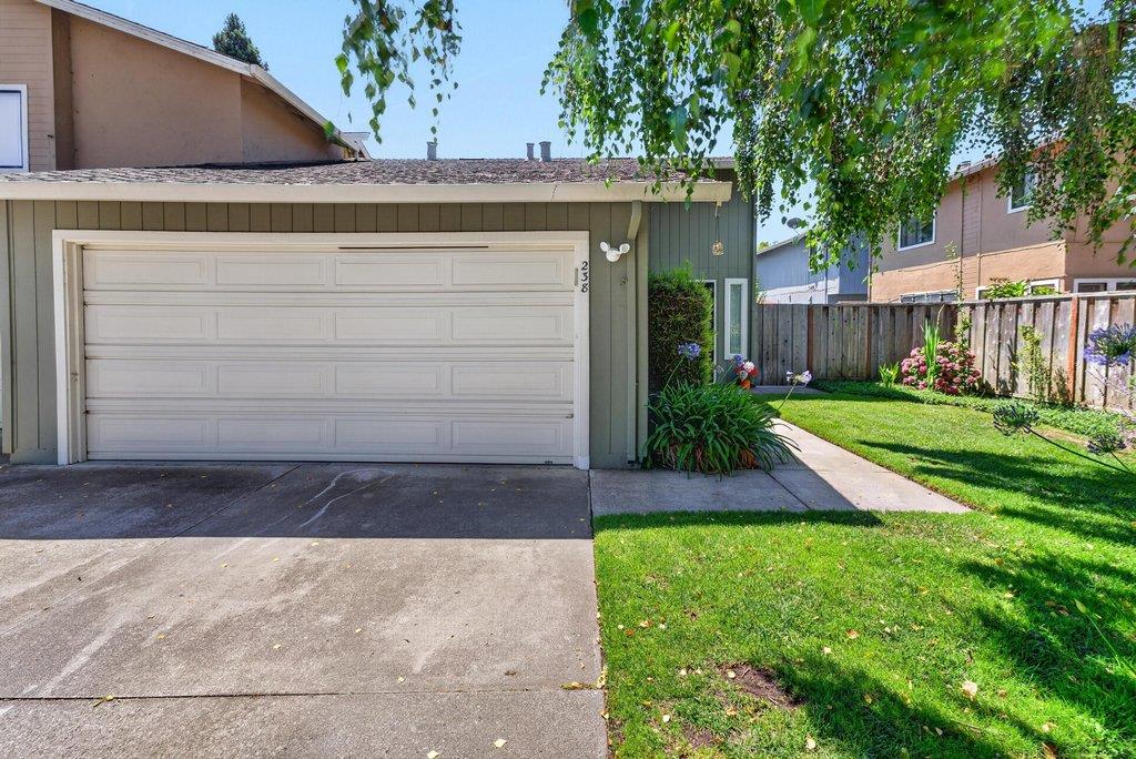 Property photo 37