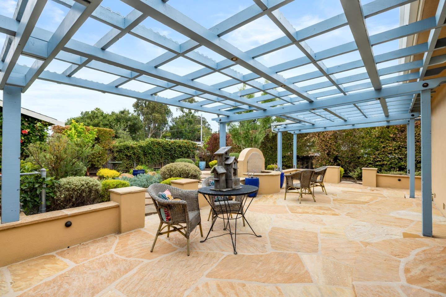 Property photo 33