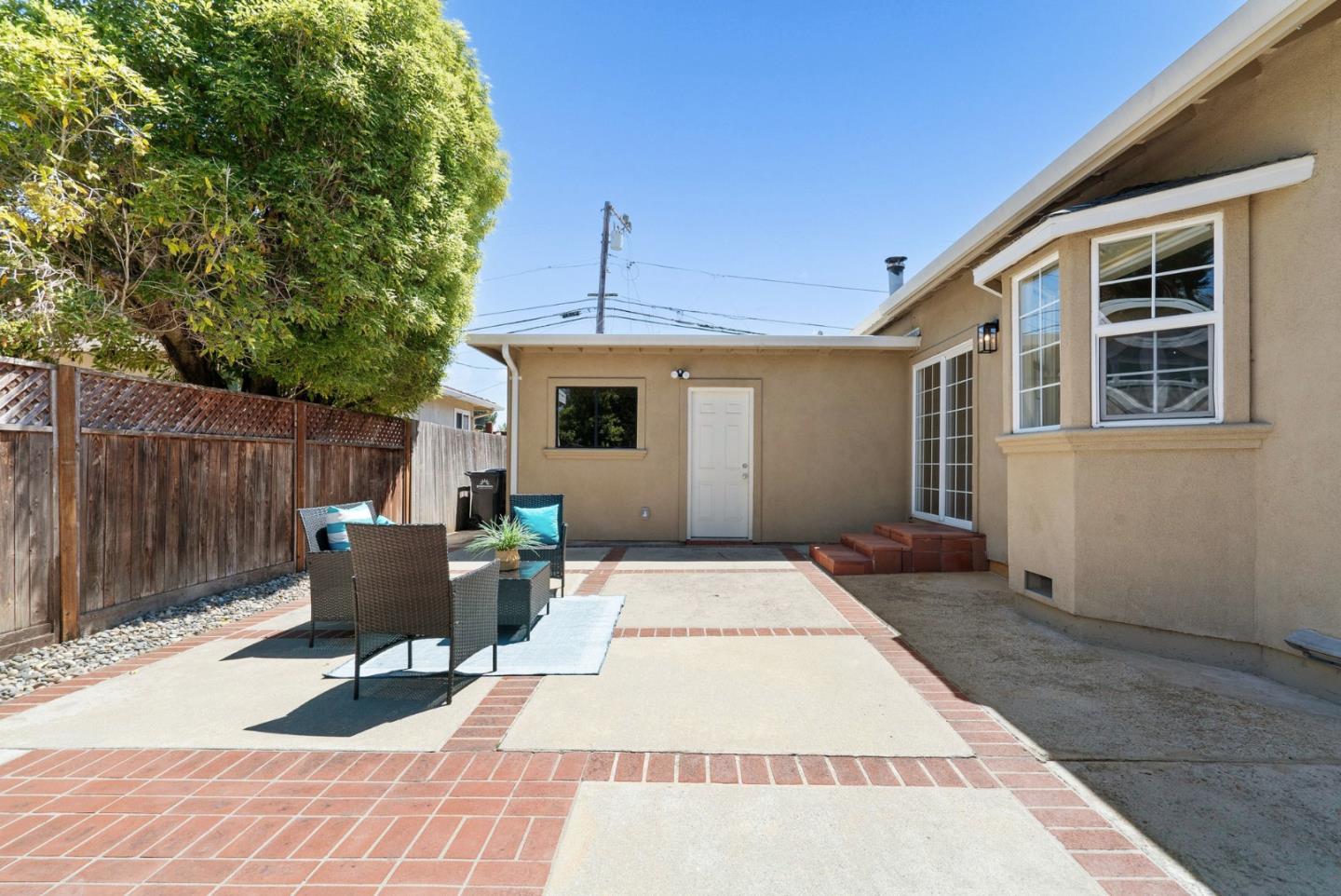 Property photo 34
