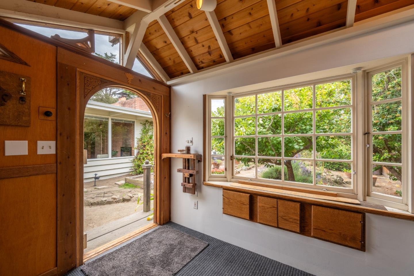 Property photo 34