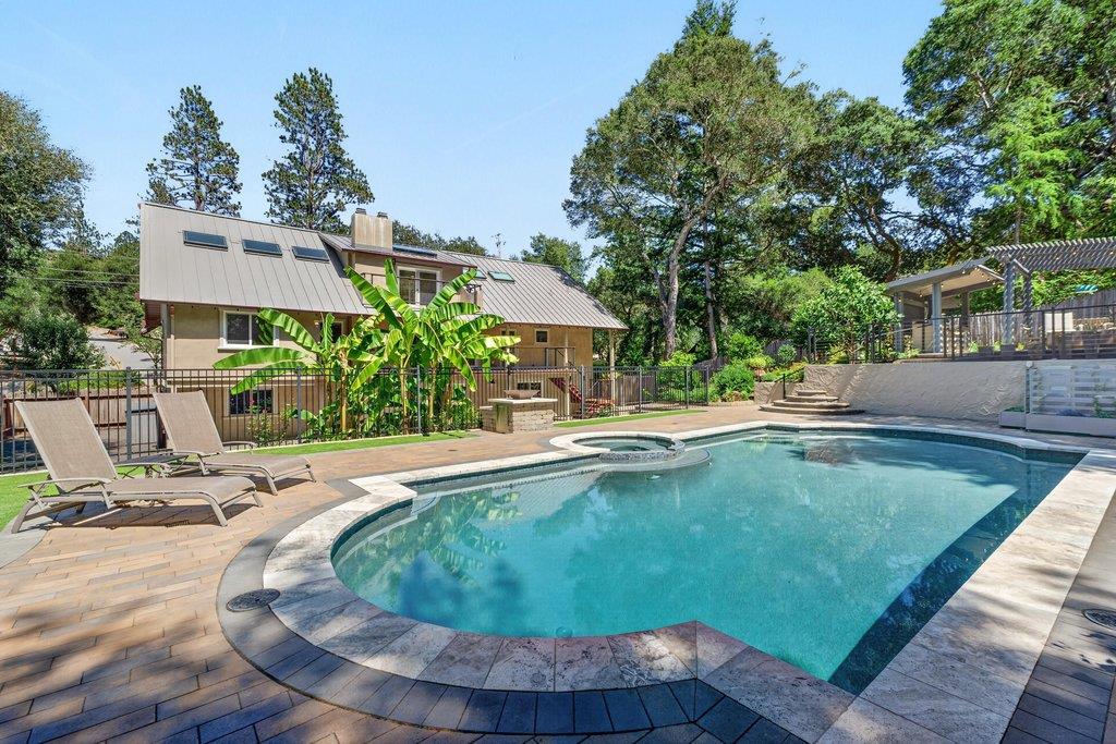Property photo 24