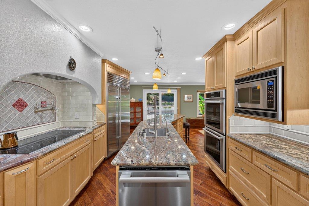 Property photo 31