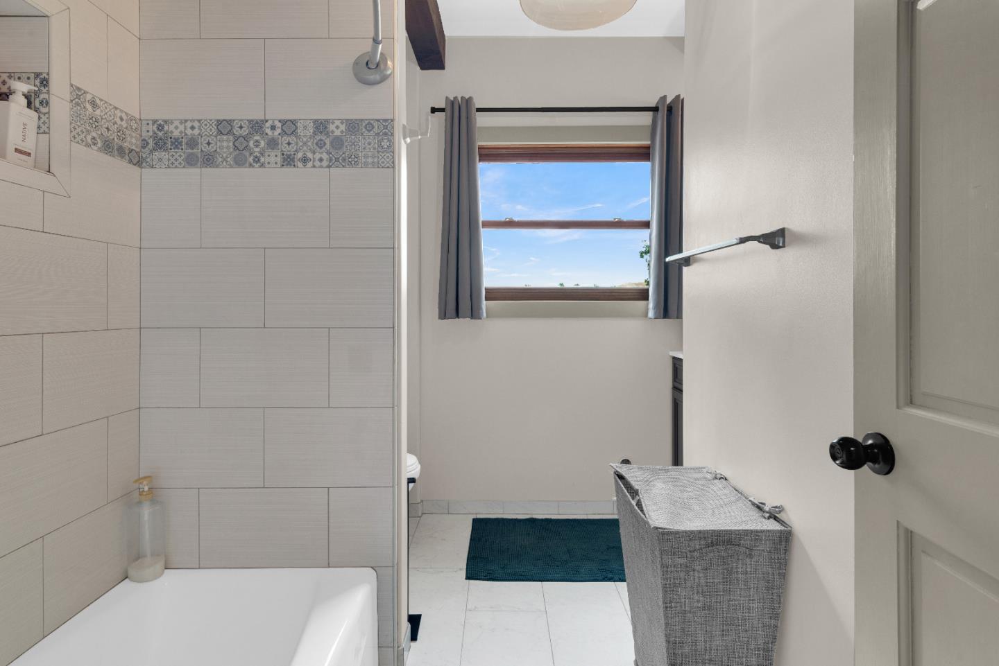 Property photo 43