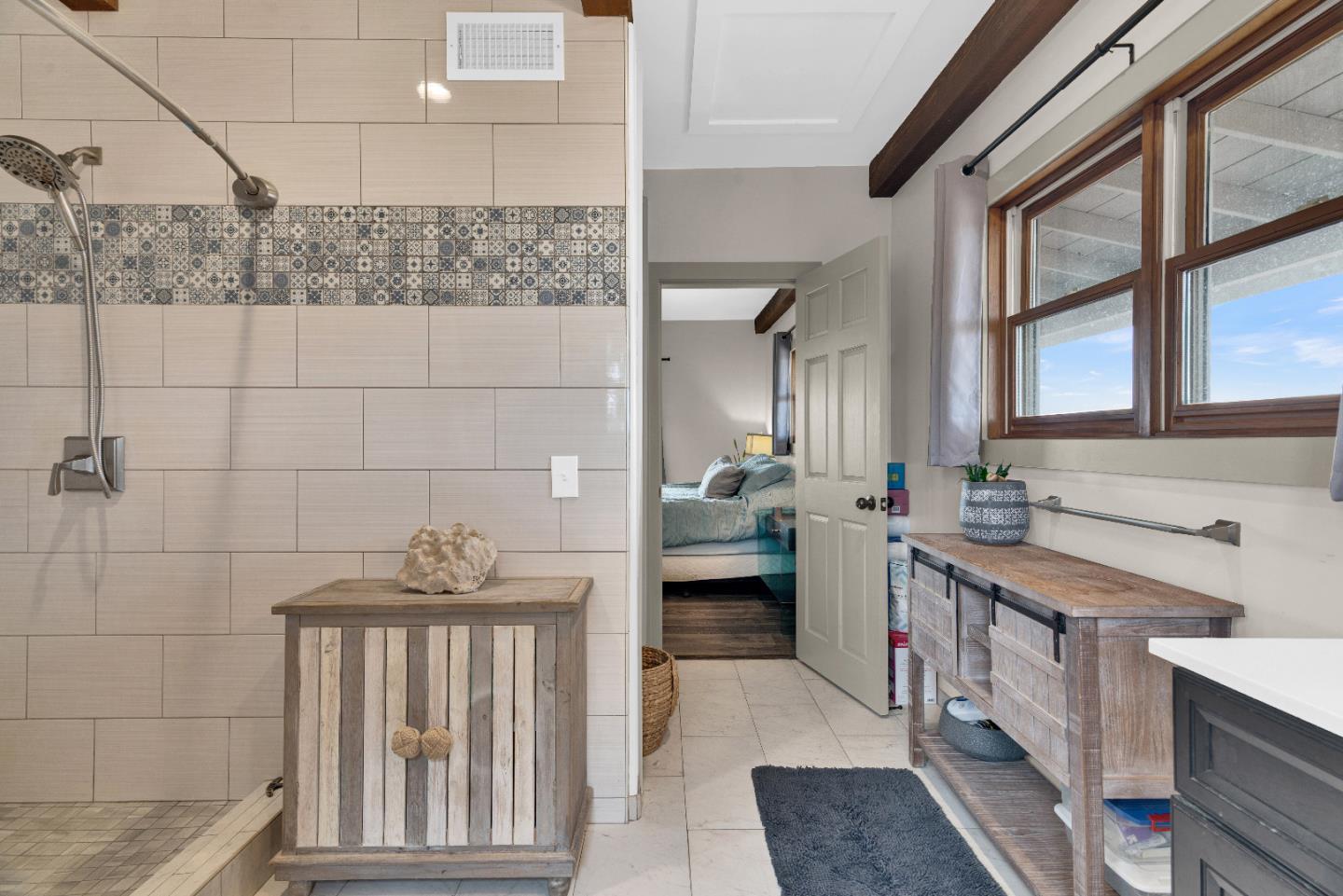 Property photo 50