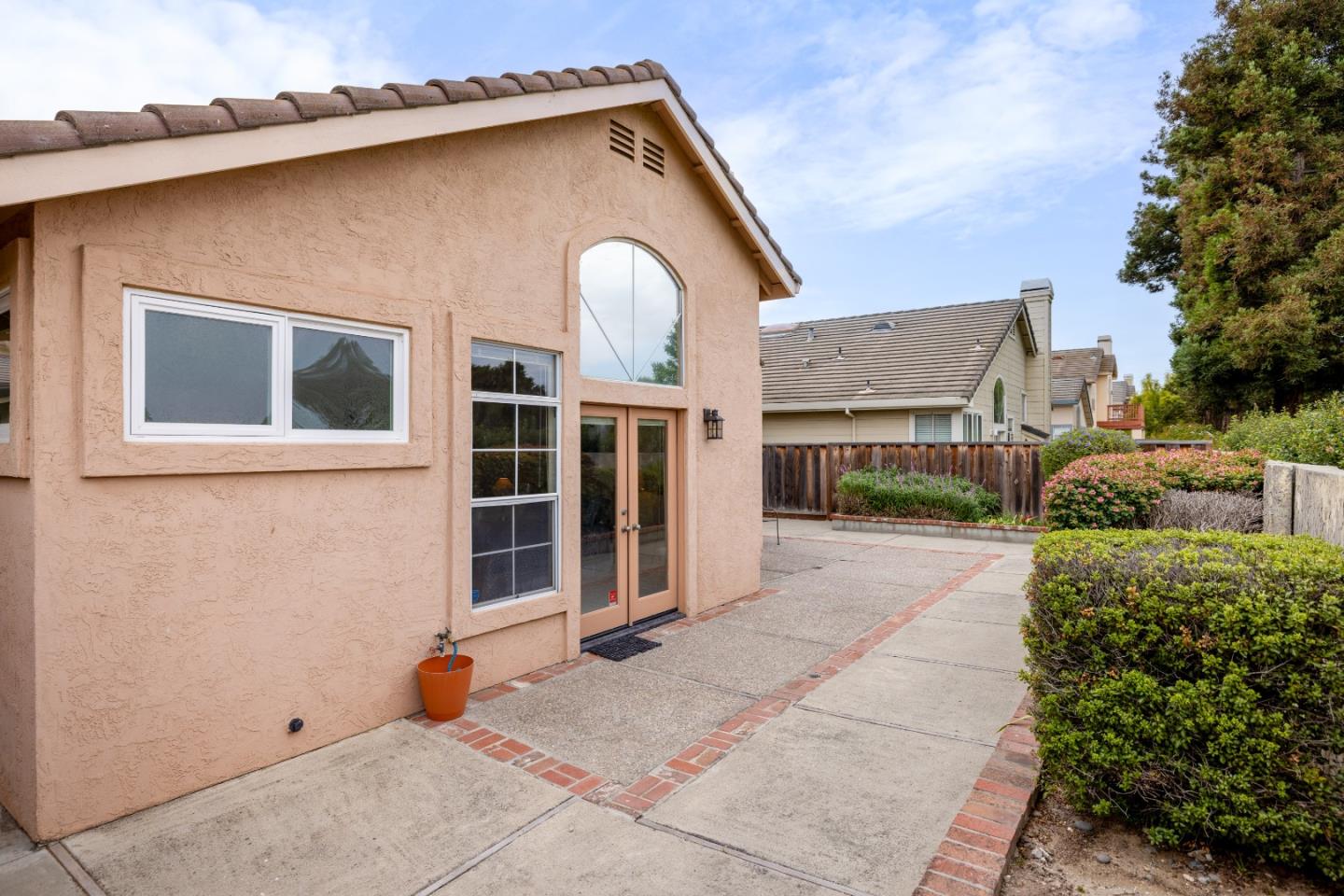 Property photo 43