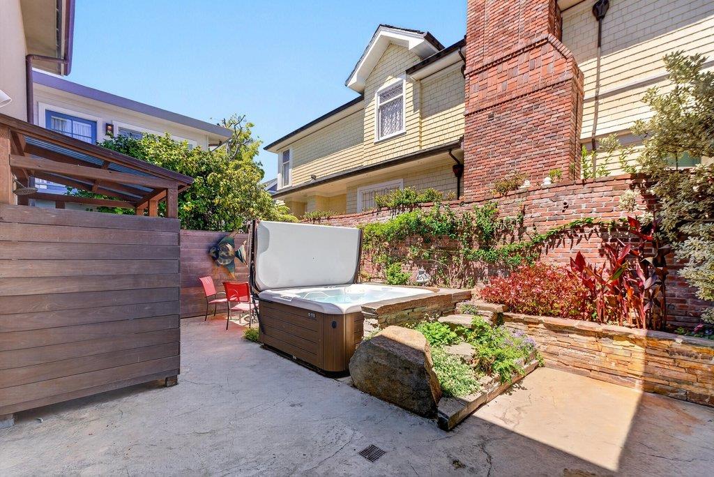 Property photo 44