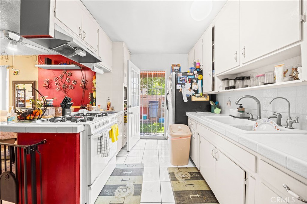 Property photo 50