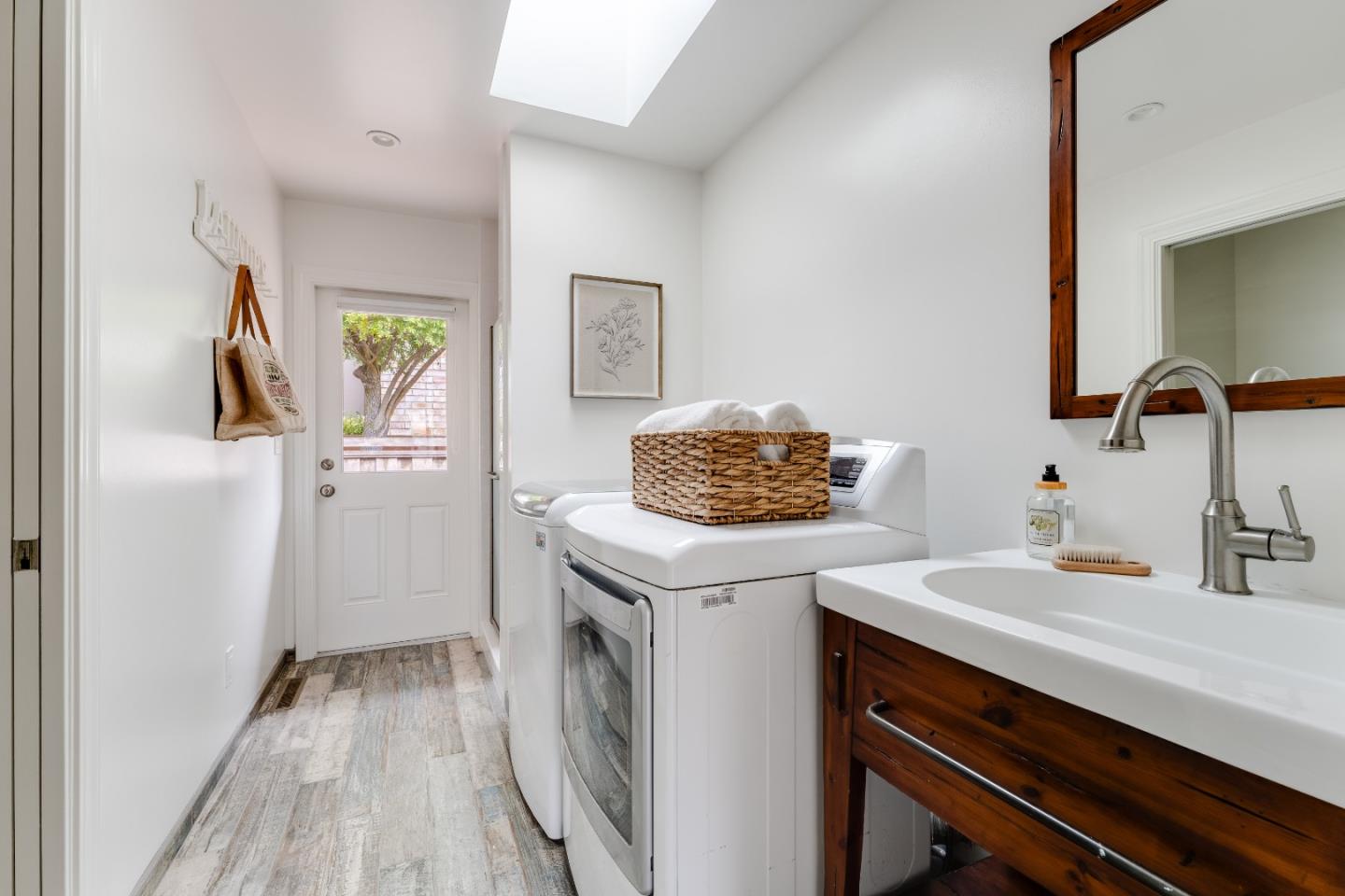 Property photo 44
