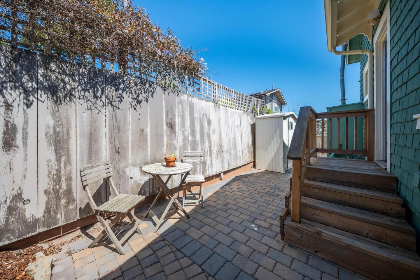 Property photo 33