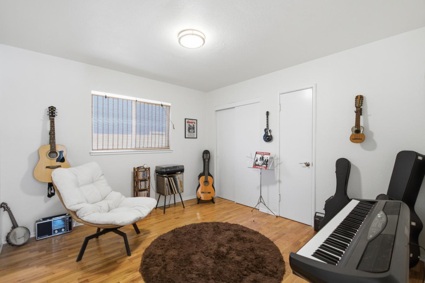Property photo 38
