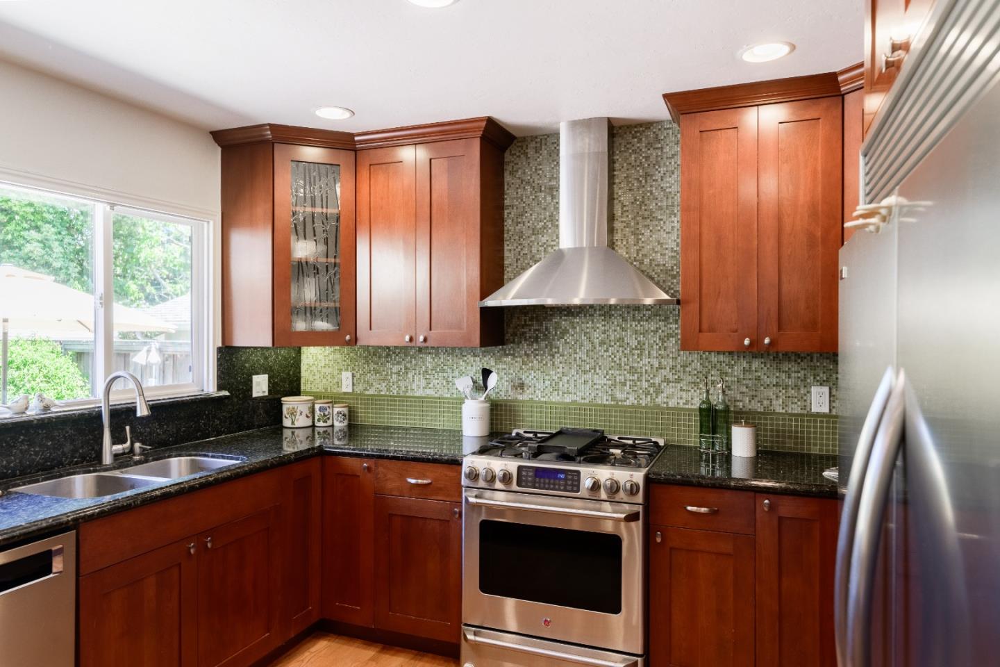 Property photo 36