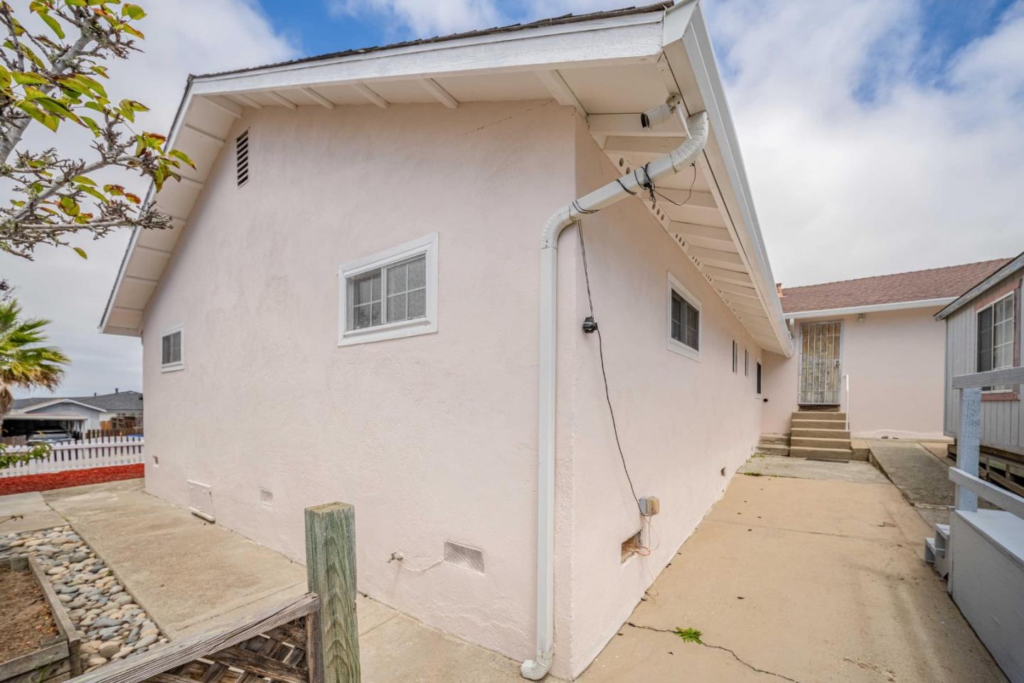 Property photo 30