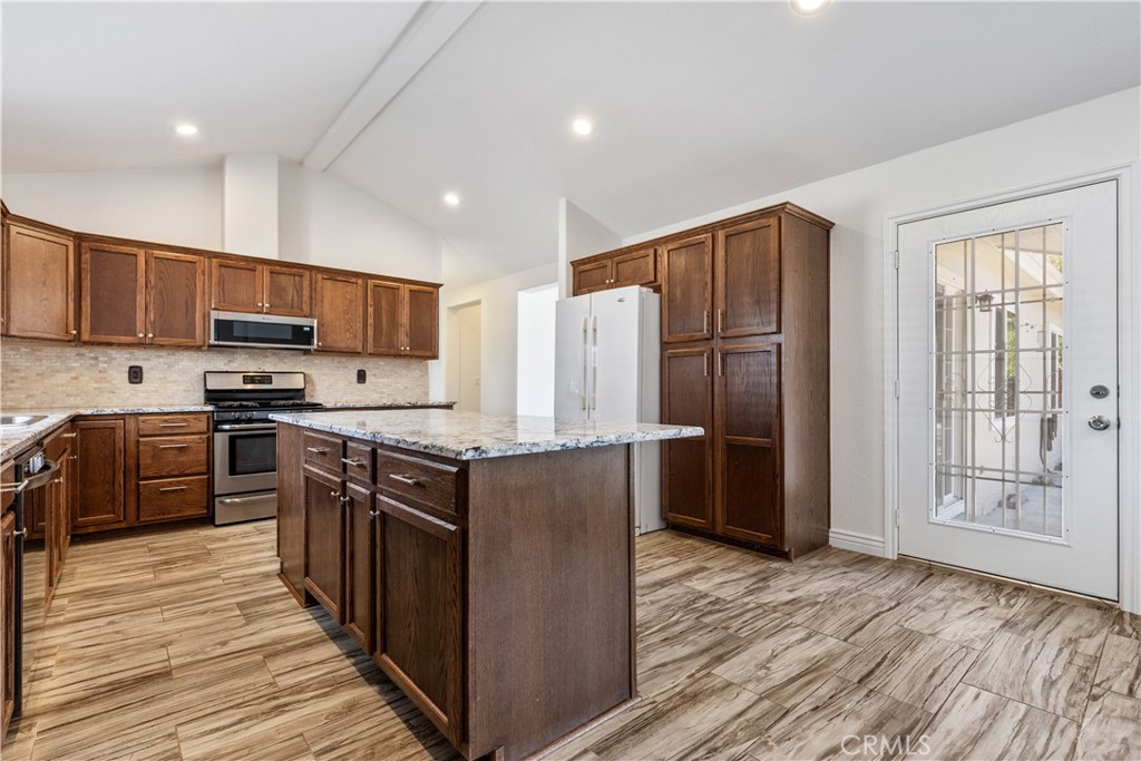 Property photo 23
