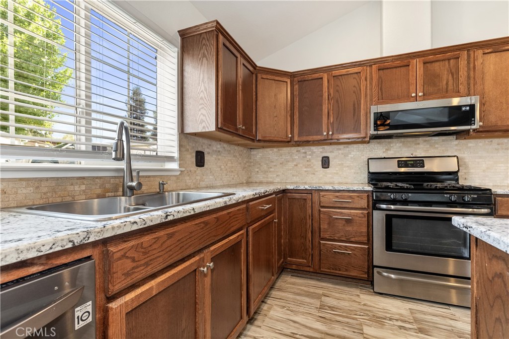 Property photo 24