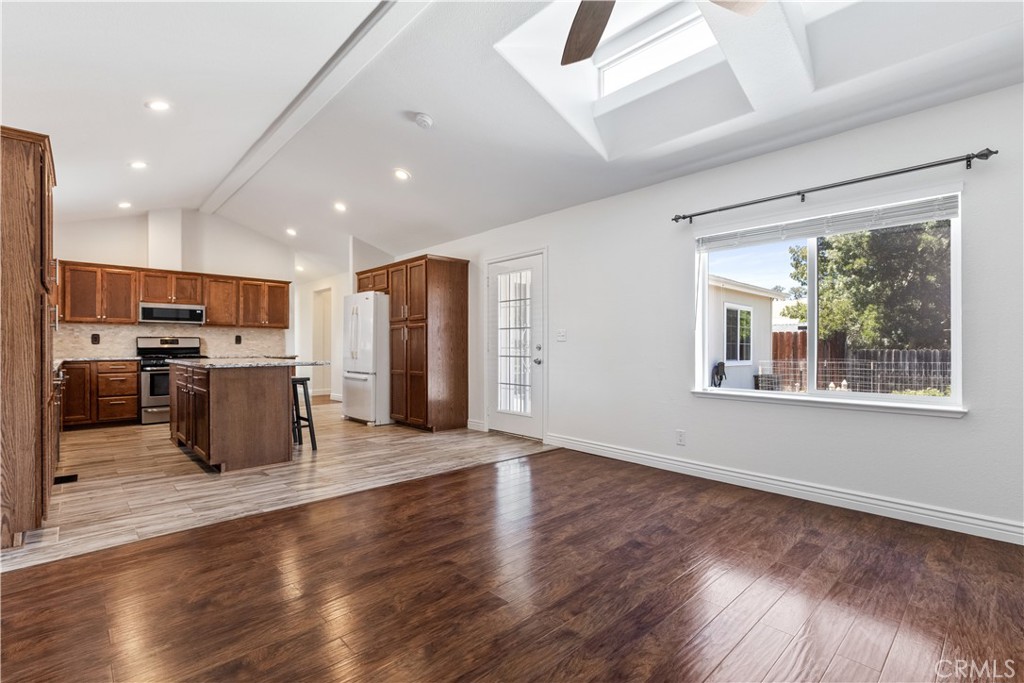 Property photo 30