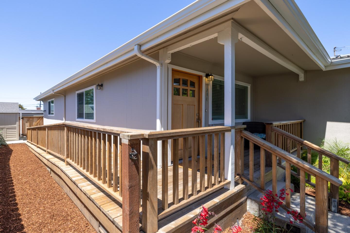 Property photo 44