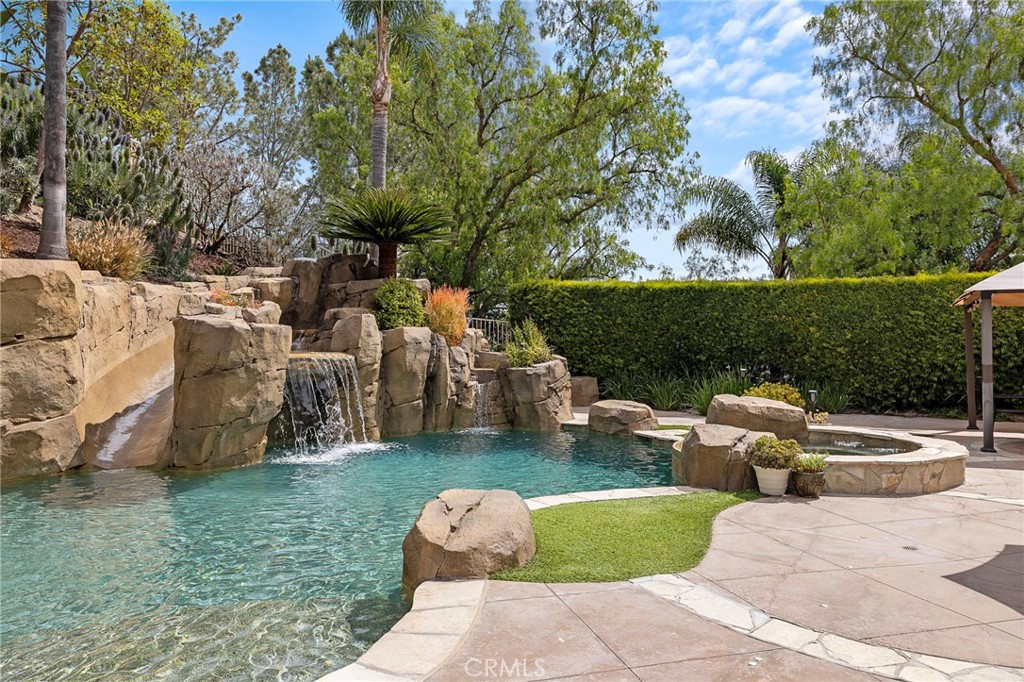 Property photo 43