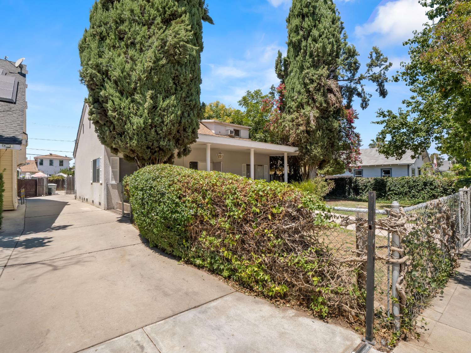 Property photo 40