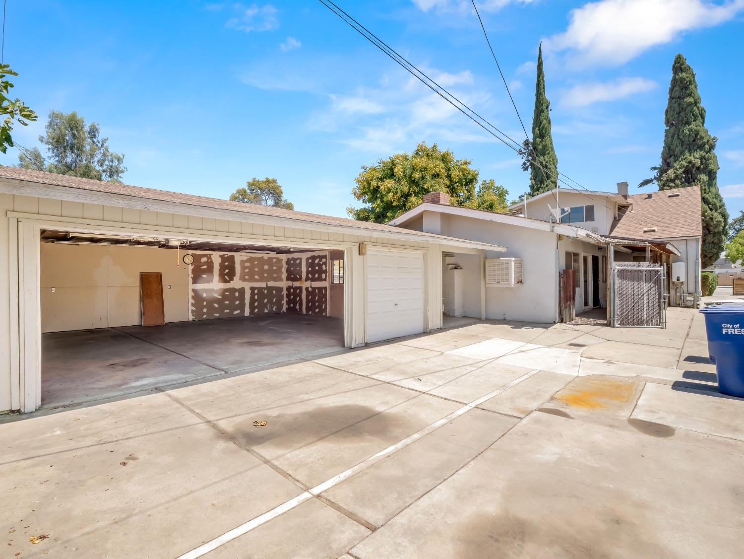 Property photo 44