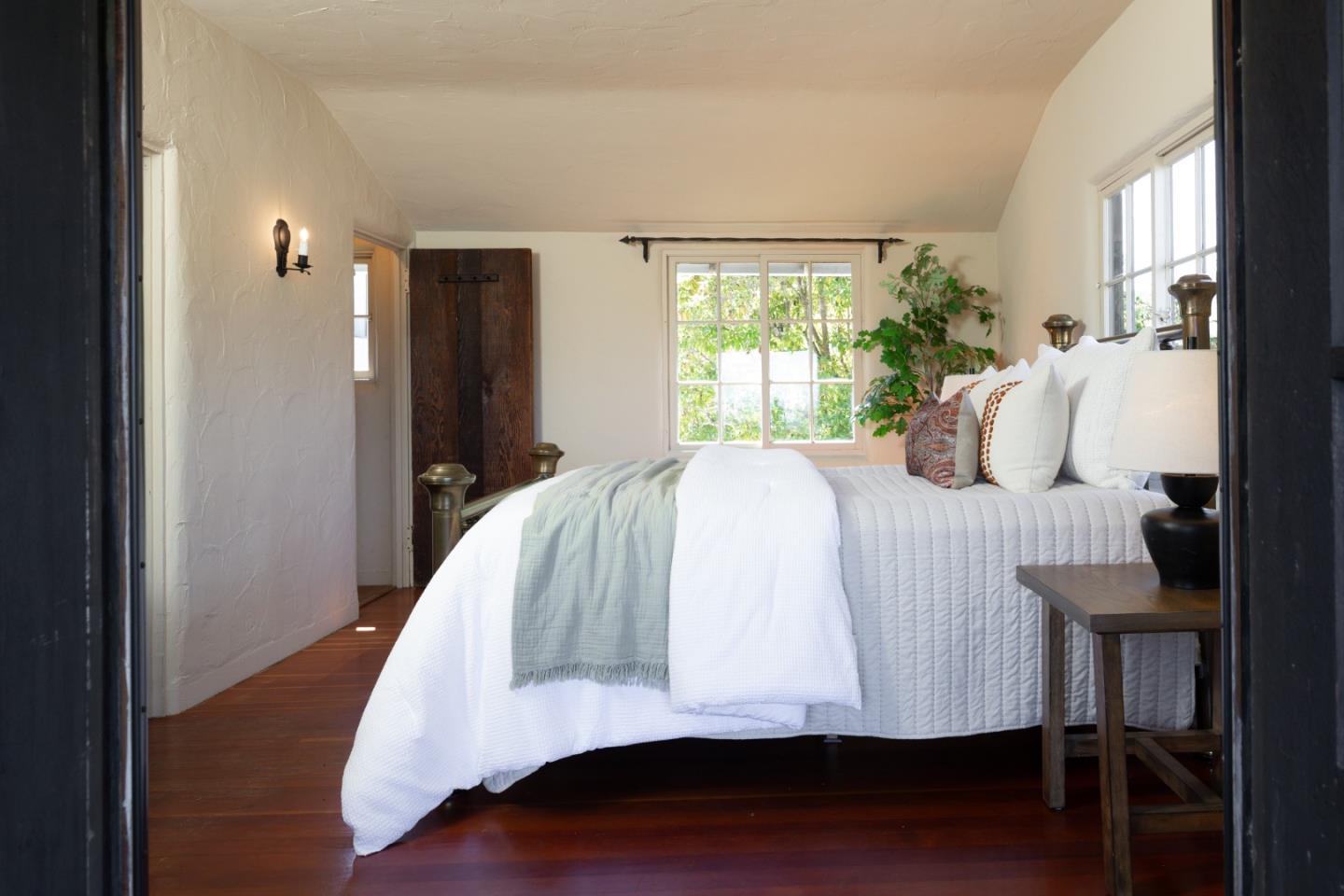Property photo 35